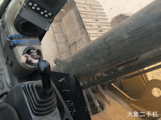 卡特彼勒 320DL液压 挖掘机