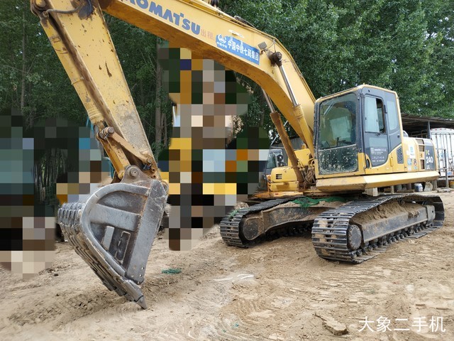 小松 PC210LC-8 挖掘机