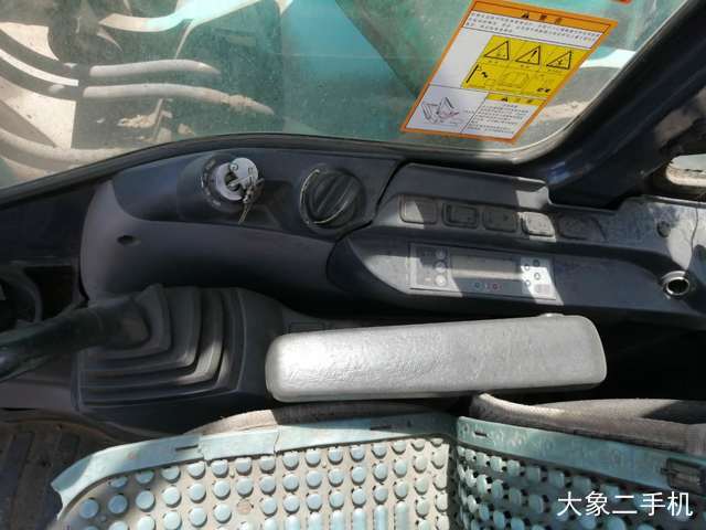 神钢 SK350LC-8 挖掘机