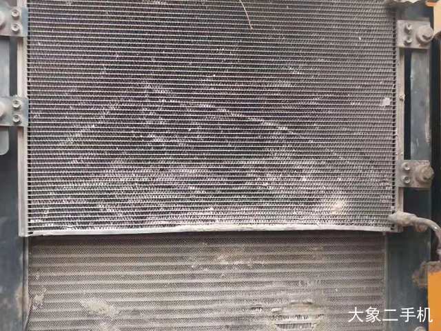 三一重工 SY135C-8 挖掘机
