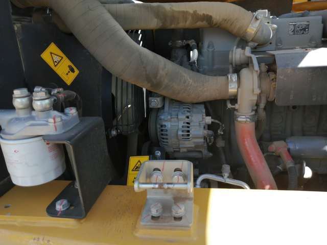 三一重工 SY75C 挖掘机