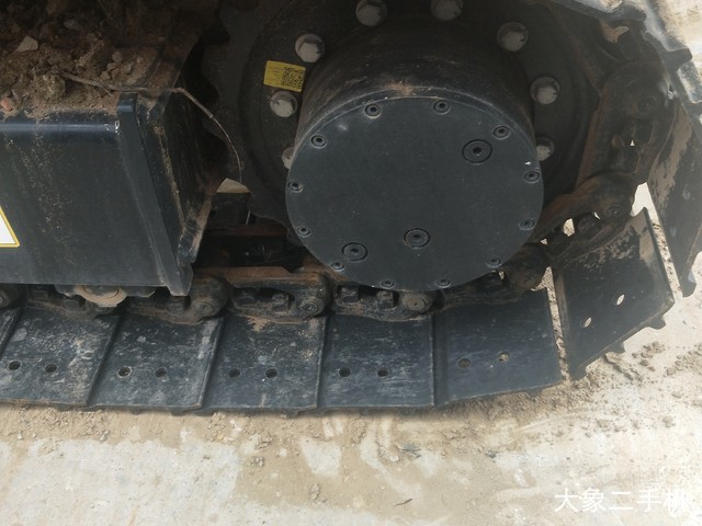 龙工 LG6060 挖掘机