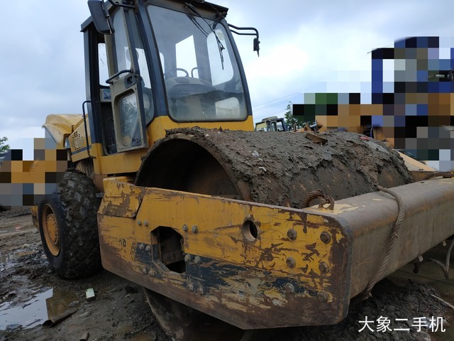 龙工 LG520A机械驱动 压路机