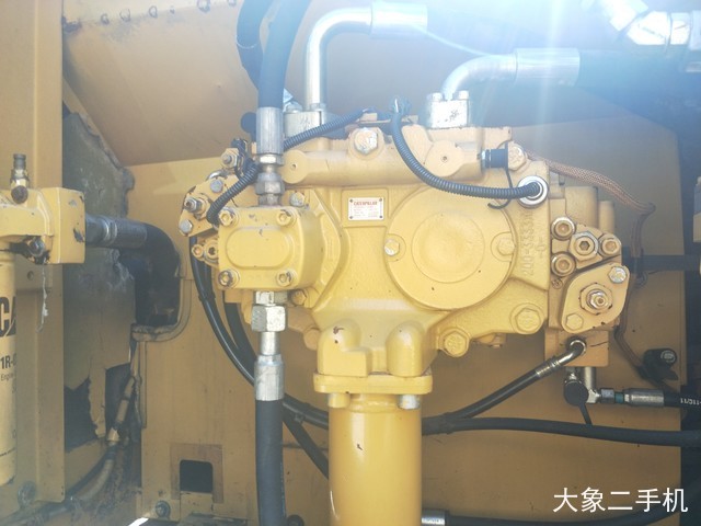 卡特彼勒 329DL 挖掘机