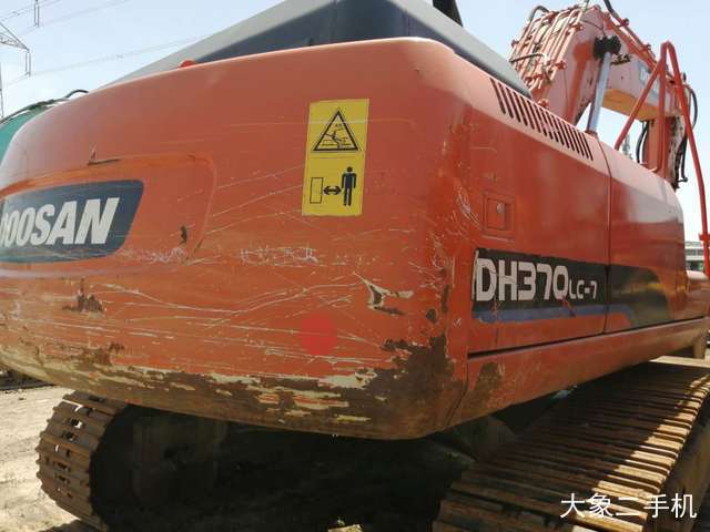 斗山 DH300LC-7 挖掘机