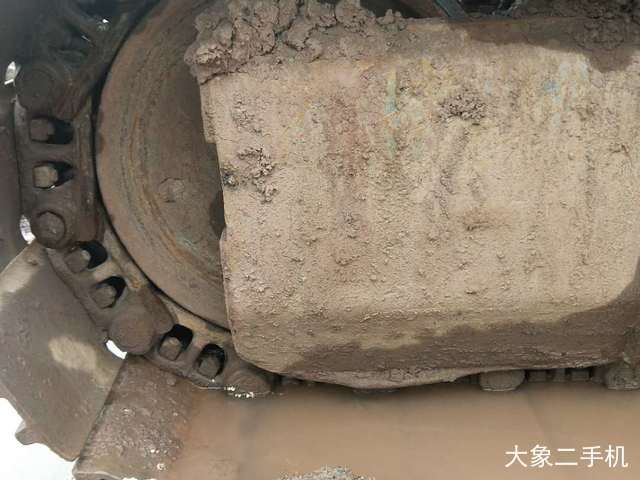 现代 R150LC-9 挖掘机