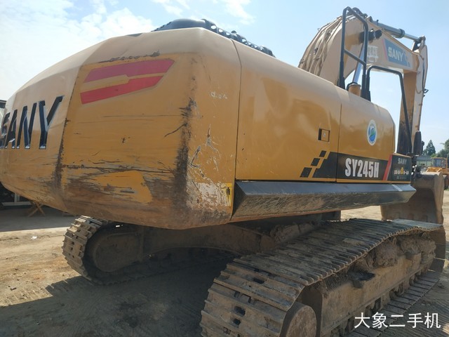 三一重工 SY245H 挖掘机