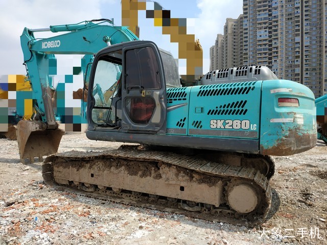 神钢 SK260LC-8 挖掘机