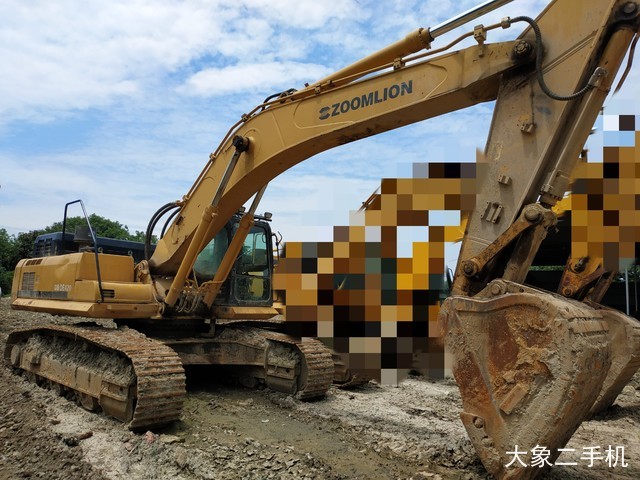 中联重科 ZE420 挖掘机