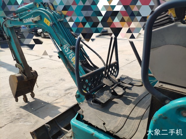 山河智能 SWE18U 挖掘机