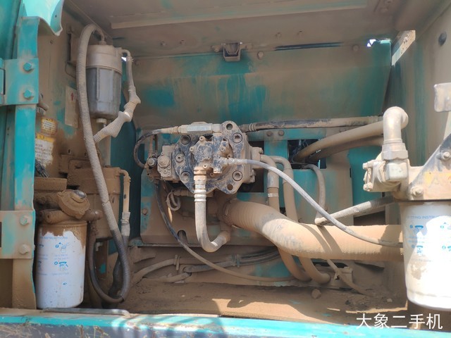 神钢 SK250LC-8 挖掘机