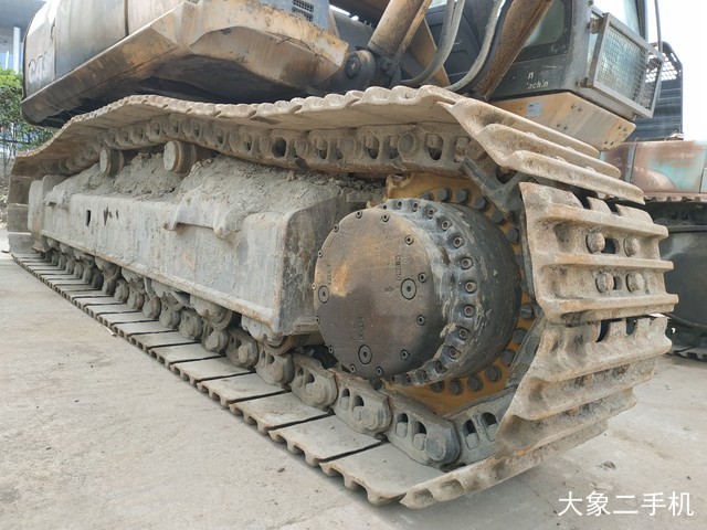 凯斯 CX360B 挖掘机