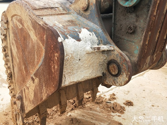 山河智能 SWE230LC 挖掘机