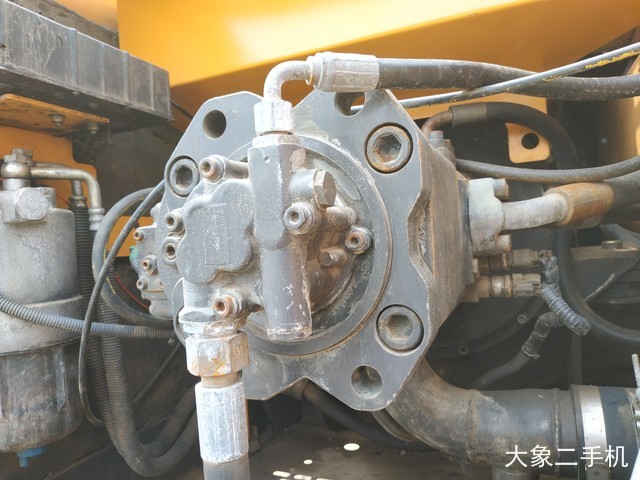三一重工 SY225C 挖掘机