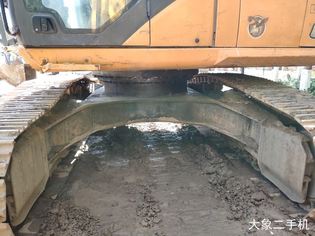 凯斯 CX360B 挖掘机