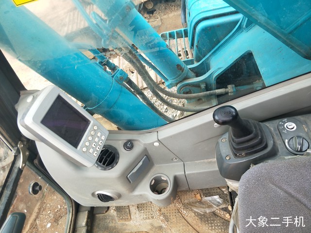 山河智能 SWE230LC 挖掘机