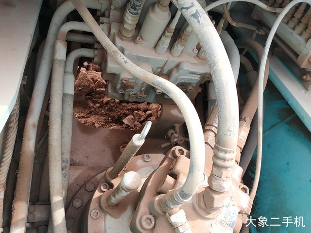 神钢 SK250-8 挖掘机