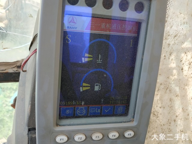 三一重工 SY335C 挖掘机