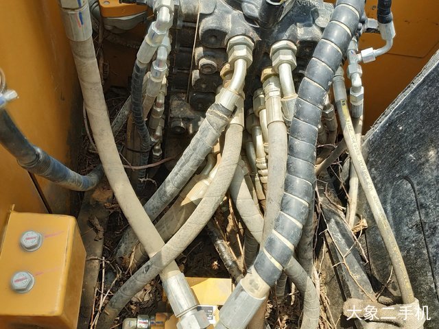 三一重工 SY75C 挖掘机