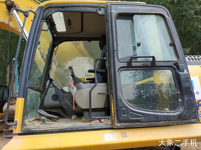 小松 PC210LC-8 挖掘机