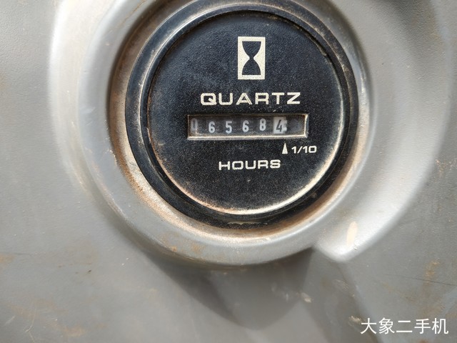 神钢 SK270D-8 挖掘机