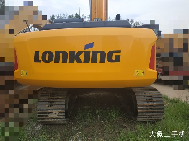 龙工 LG6225E 挖掘机