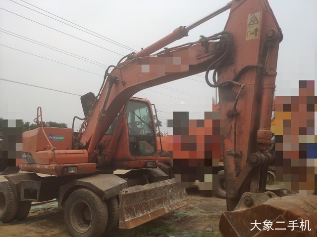 斗山 DH150W-7 挖掘机