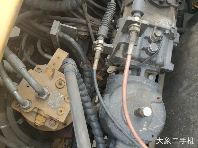 临工金利 LG690BM 挖掘机