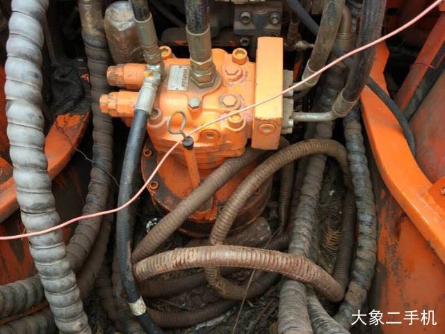 斗山 DX150LC 挖掘机