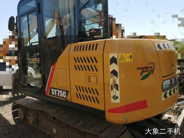 三一重工 SY75C 挖掘机