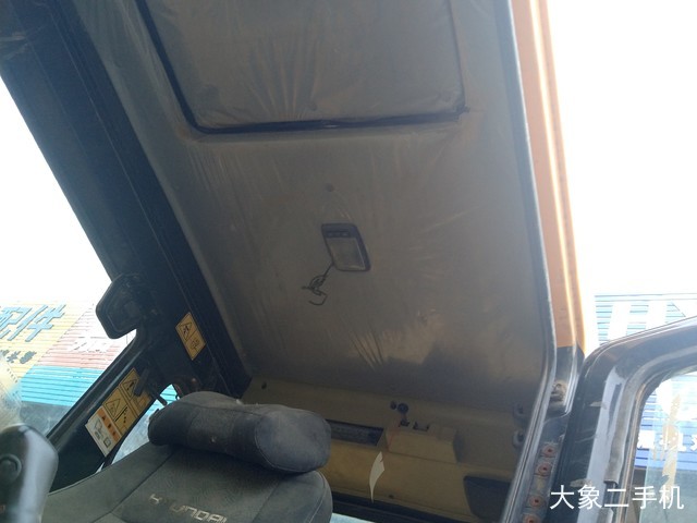 现代 R305LC-7 挖掘机