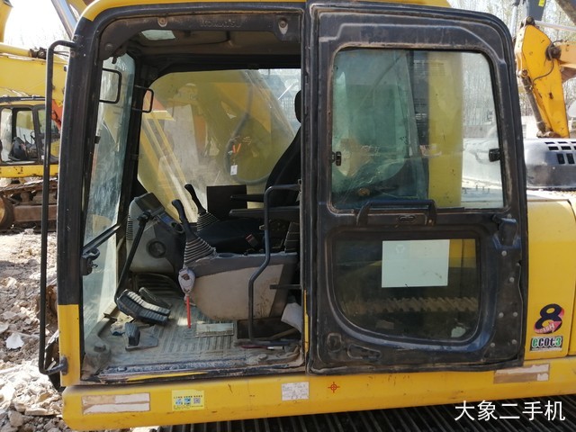 小松 PC220LC-8 挖掘机