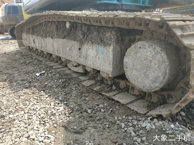 神钢 SK260LC-8 挖掘机
