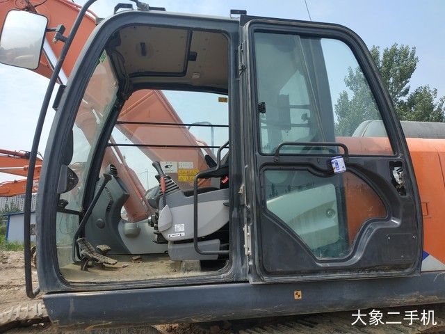 日立 ZX210LC-5A 挖掘机