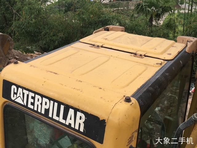 卡特彼勒 320C 挖掘机