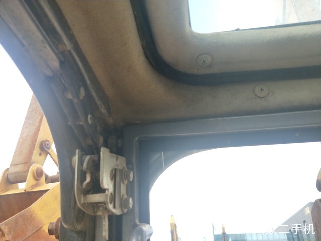 龙工 LG6150 挖掘机