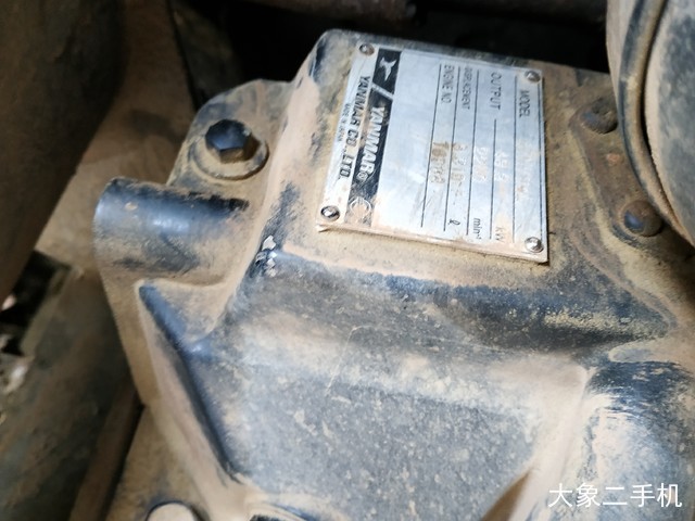 现代 R80-7 挖掘机