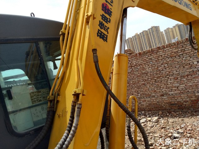 柳工 CLG907D 挖掘机