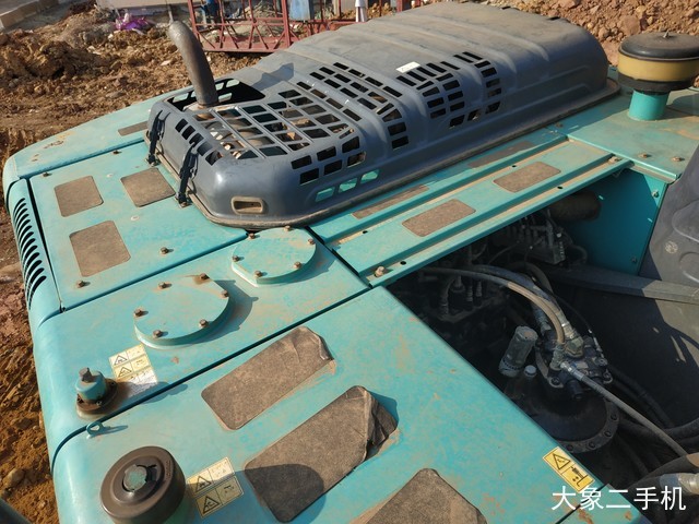 神钢 SK260LC-8 挖掘机