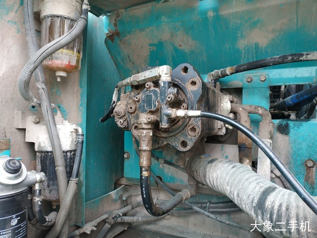 神钢 SK250-8 挖掘机