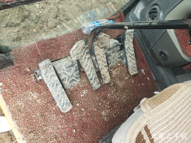 卡特彼勒 329DL 挖掘机