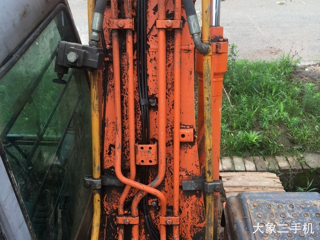 日立 ZX130H 挖掘机