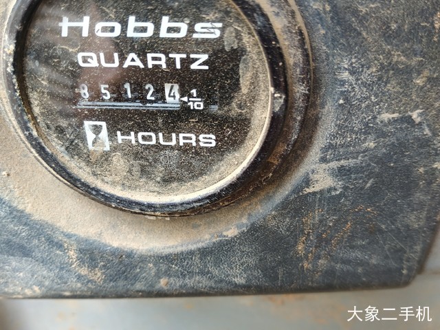 现代 R225LC-7 挖掘机