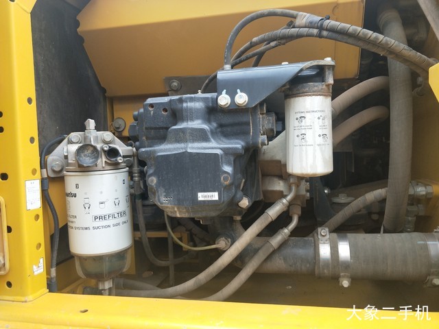 小松 PC240LC-8加长臂 挖掘机