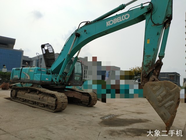神钢 SK350LC-8 挖掘机