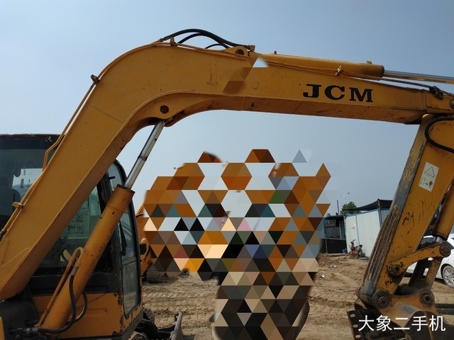 山重建机 JCM907D 挖掘机