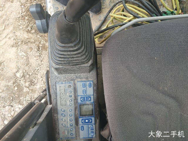 三一重工 SY75C-9 挖掘机