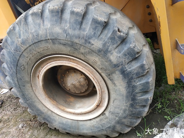 龙工 LG853B 装载机