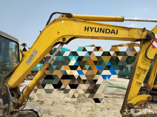 现代 R60-7 挖掘机