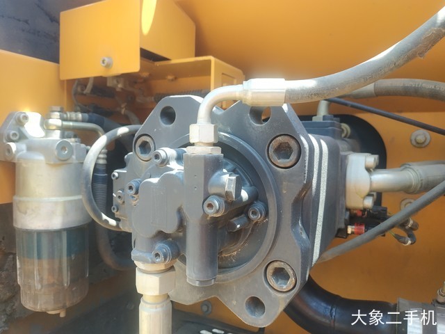 三一重工 SY235C 挖掘机